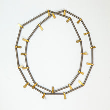 Carica l'immagine nel visualizzatore di Gallery, Collana Segmenti Alluminio